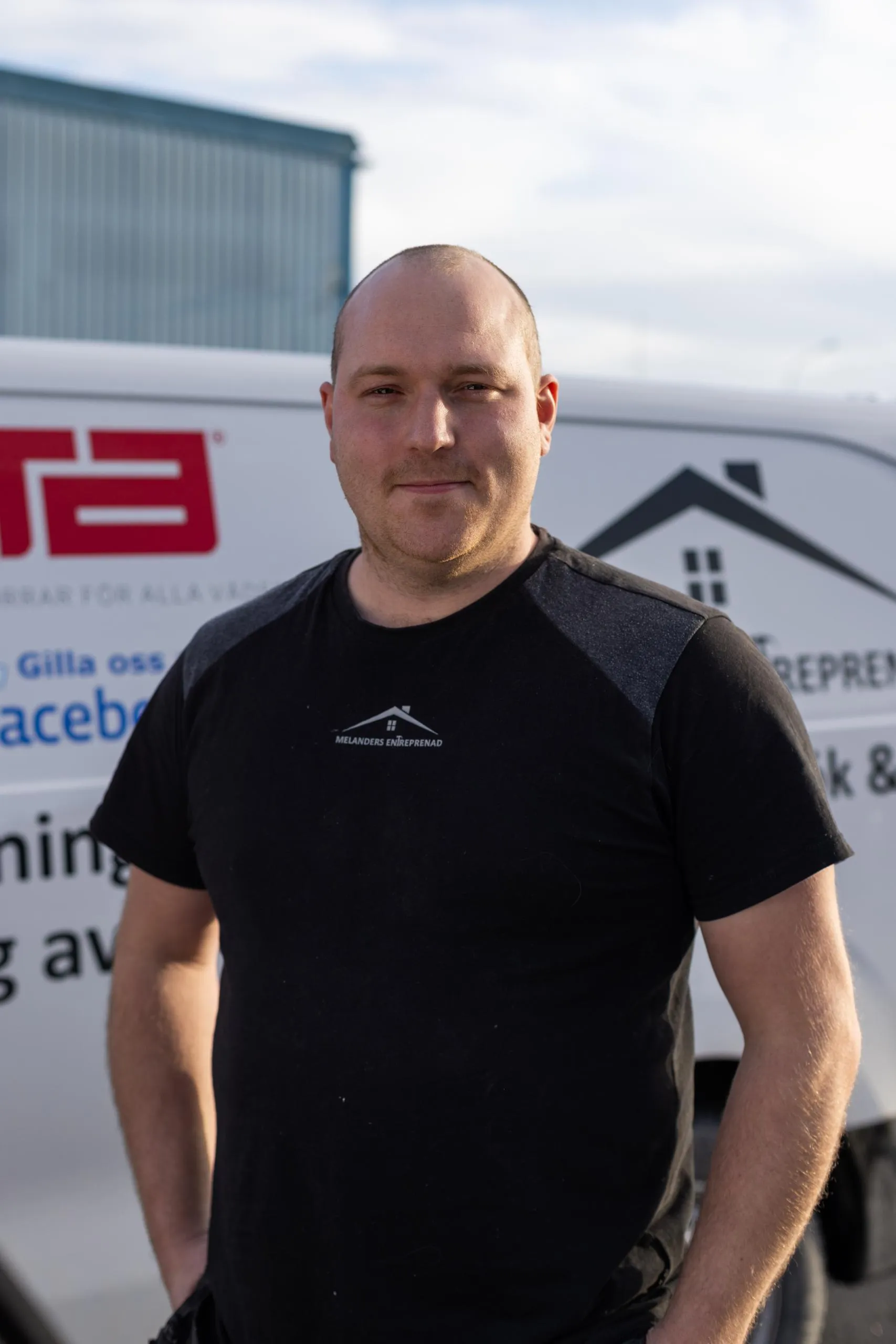 Marcus Hjärtmyr, Byggnadsarbetare på Melanders Entreprenad